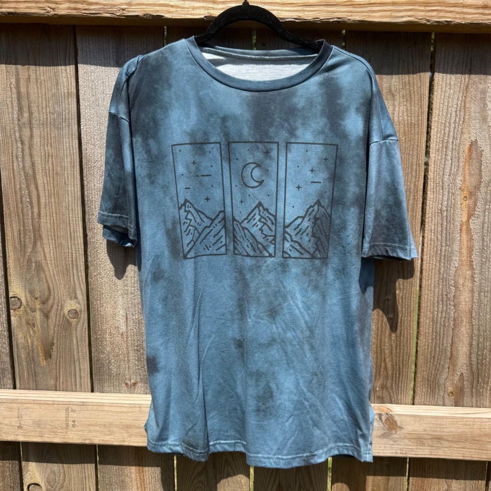 Blue Tie Dye Mountain Moon Graphic T-Shirt Short Sleeve Crewneck Top